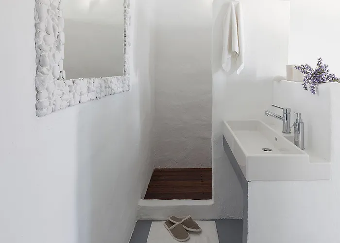 Апарт-отель Coco-mat Eco Residences Serifos 4*