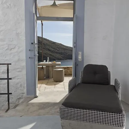 Ξενοδοχείο με διαμερίσματα Coco-mat Eco Residences Serifos 4*